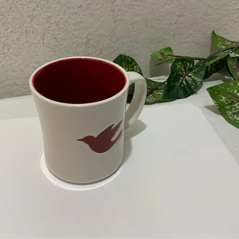 Starbucks 2008 Embossed Red Dove White Coffee/Tea Mug 12 oz